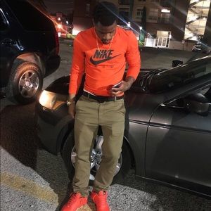 Meet your Posher, Tony